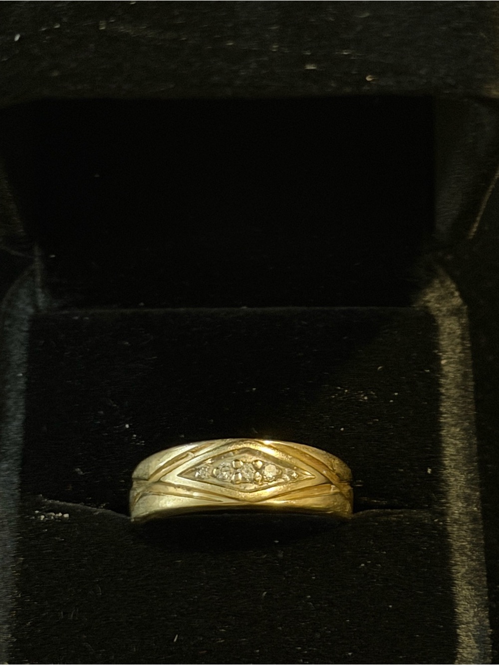 Vintage 14K Yellow and White Gold Band Ring with Marquise Diamond Cluster